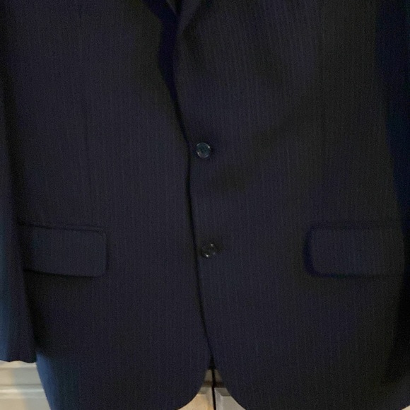 Sports coat sz 42 R Jos. A. Bank wool navy pinstripe euc - Picture 3 of 8